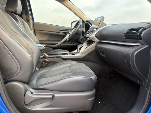 Used 2024 Mitsubishi Eclipse Cross SE image 36