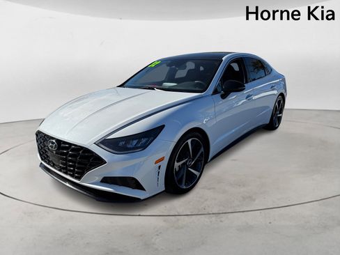 Used 2022 Hyundai Sonata SEL Plus w/ Cargo Package image 7