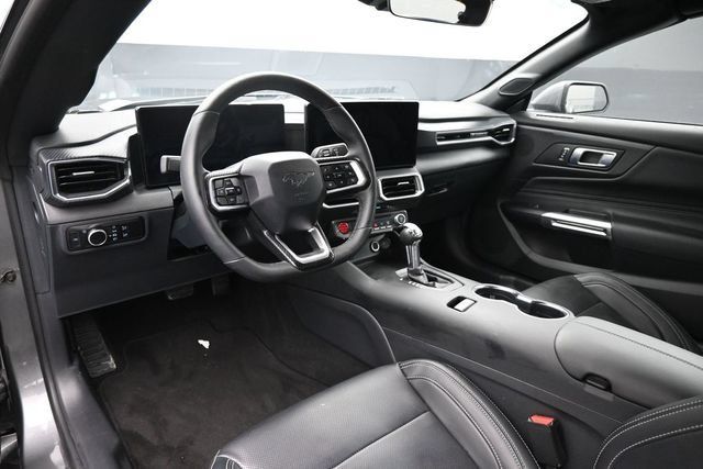 Used 2026 Ford Mustang Premium RWD image 15
