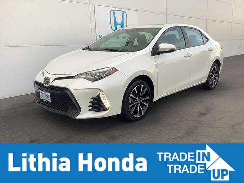 Used 2018 Toyota Corolla XSE w/ Carpet Mat Package (TMS) FWD image 1