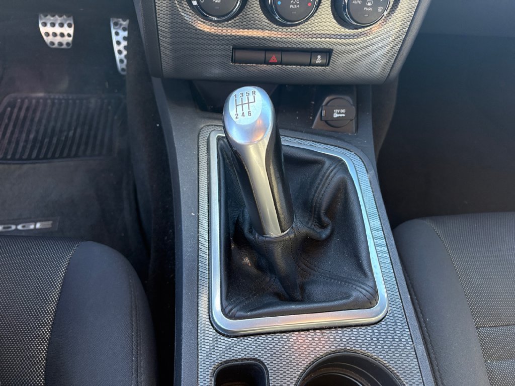 Used 2012 Dodge Challenger R/T RWD image 19
