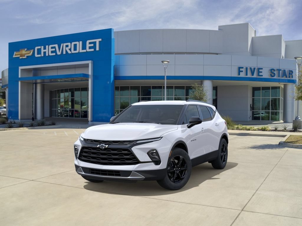 New 2026 Chevrolet Blazer LT w/ Convenience Package FWD image 8