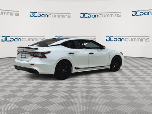 Used 2019 Nissan Maxima SR w/ Premium Package FWD image 8