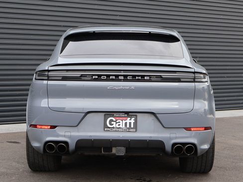 Certified 2024 Porsche Cayenne S AWD/4WD image 11