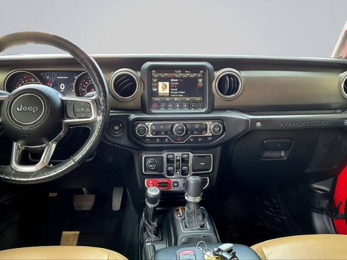 Used 2019 Jeep Wrangler Unlimited Rubicon AWD/4WD image 11