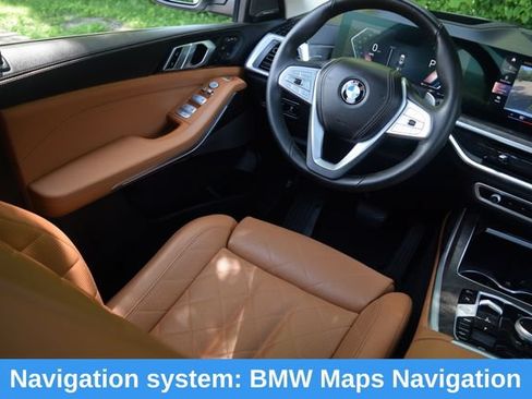 Used 2023 BMW X7 xDrive40i w/ Premium Package AWD/4WD image 2