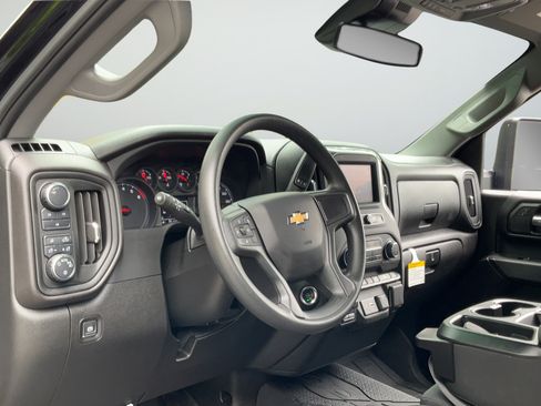 Certified 2025 Chevrolet Silverado 2500 Custom w/ Custom Value Package AWD/4WD image 26
