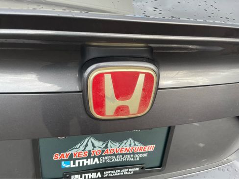 Used 2019 Honda Civic EX image 8