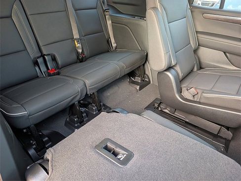 New 2026 Chevrolet Tahoe Premier image 13