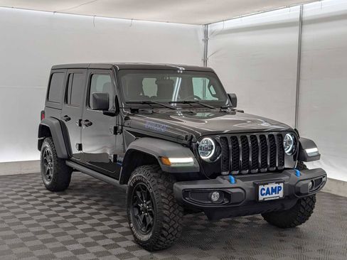 Used 2023 Jeep Wrangler Unlimited w/ Cold Weather Group image 7