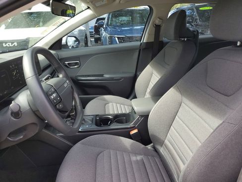 Certified 2025 Kia K4 EX FWD image 17