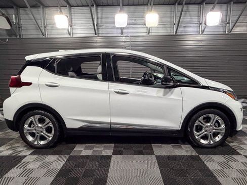 Used 2021 Chevrolet Bolt LT image 9