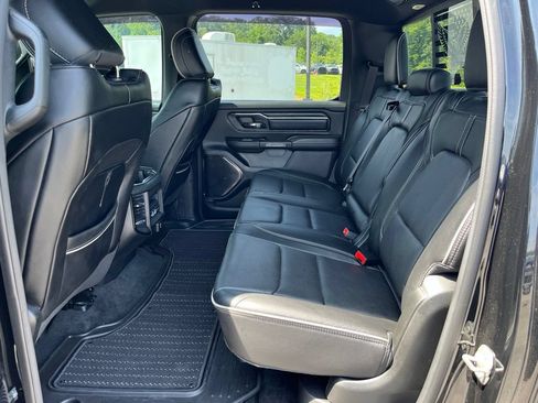 Used 2023 RAM 1500 Limited AWD/4WD image 7