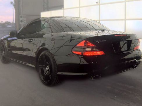 Used 2009 Mercedes-Benz SL 550 w/ Premium I Pkg image 6