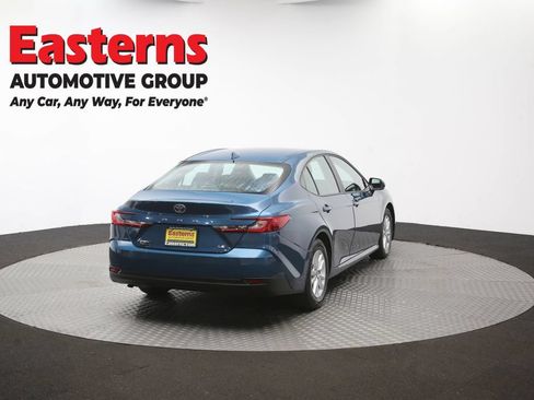 Used 2025 Toyota Camry LE FWD image 38