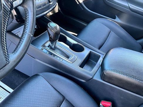 Used 2017 Nissan Altima 2.5 SR image 18