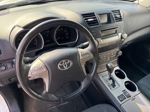 Used 2010 Toyota Highlander Sport image 20