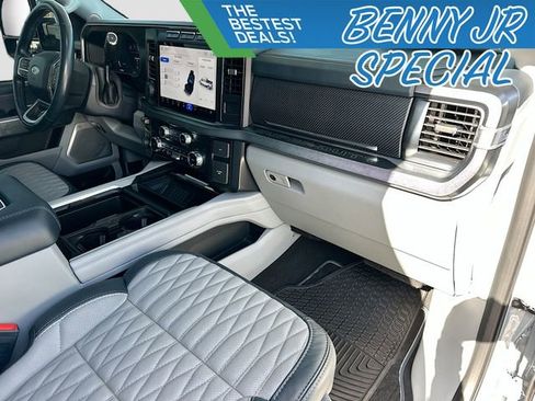 Used 2024 Ford F450 Limited w/ FX4 Off-Road Package image 31