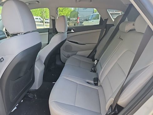 Used 2019 Hyundai Tucson SE w/ Cargo Package image 14