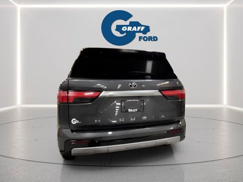 Used 2024 Toyota Sequoia Capstone image 15