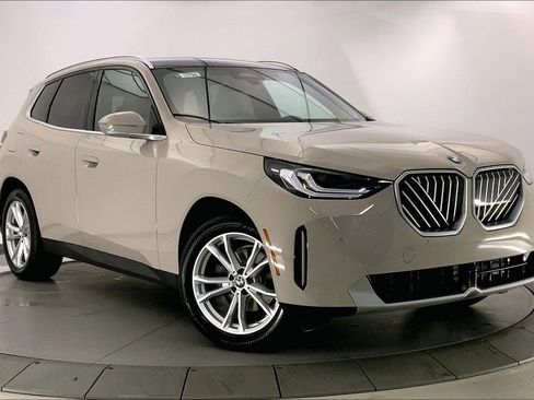 Certified 2025 BMW X3 xDrive30i w/ Convenience Package image 33