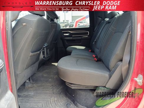 Used 2019 RAM 2500 Big Horn w/ Night Edition AWD/4WD image 13