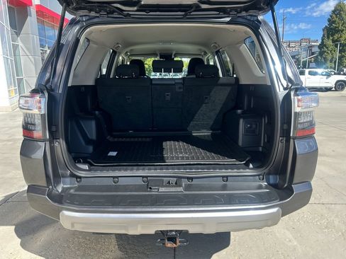 Certified 2020 Toyota 4Runner TRD Off-Road AWD/4WD image 15