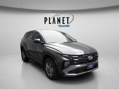 New 2025 Hyundai Tucson SE