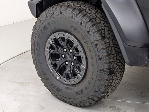 New 2025 Ford Bronco Raptor image 4