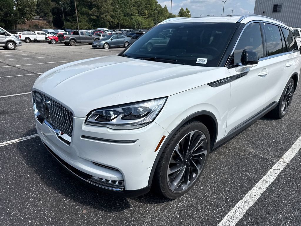 Used 2020 Lincoln Aviator Reserve w/ Equipment Group 202A AWD/4WD image 6