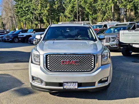 Used 2015 GMC Yukon Denali w/ Open Road Package image 39