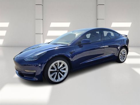 Used 2022 Tesla Model 3 image 8