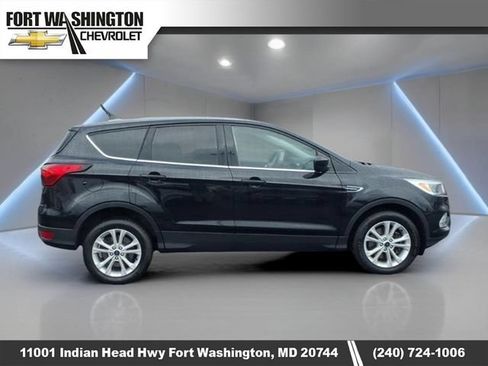 Used 2019 Ford Escape SE AWD/4WD image 3