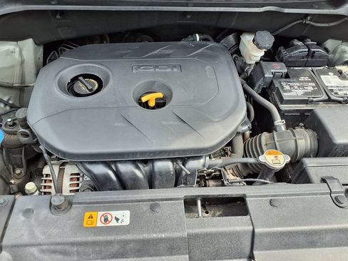 Used 2017 Kia Soul + FWD image 37
