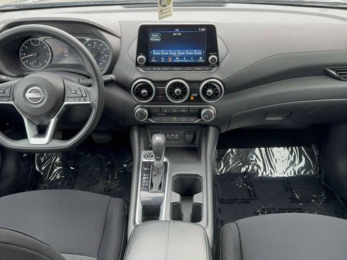 Used 2024 Nissan Sentra SV image 10