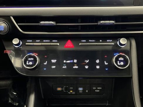 Used 2024 Hyundai Sonata Limited image 21