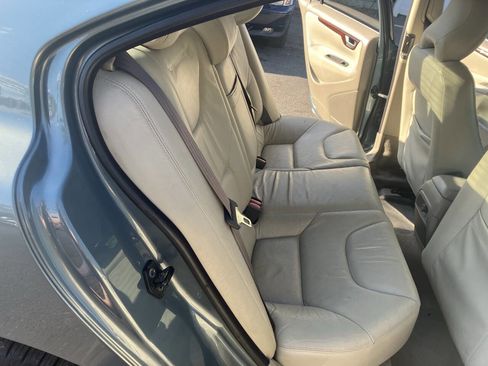 Used 2002 Volvo S60 2.4T AWD/4WD image 29