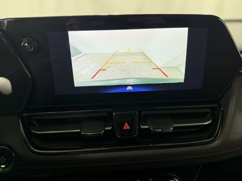 Used 2025 Chevrolet TrailBlazer RS w/ Convenience Package image 20