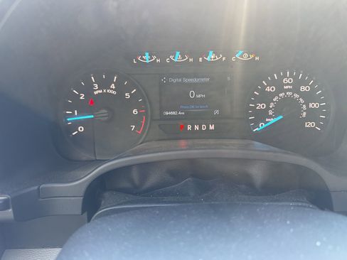 Used 2019 Ford F150 XL w/ Equipment Group 101A Mid image 10