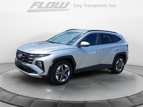 Used 2026 Hyundai Tucson SEL FWD image 4