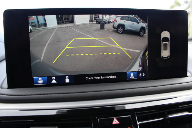 Used 2025 Acura MDX w/ Technology Package FWD image 46