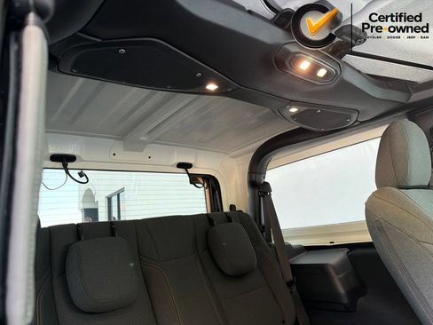 Certified 2025 Jeep Wrangler Sport AWD/4WD image 36