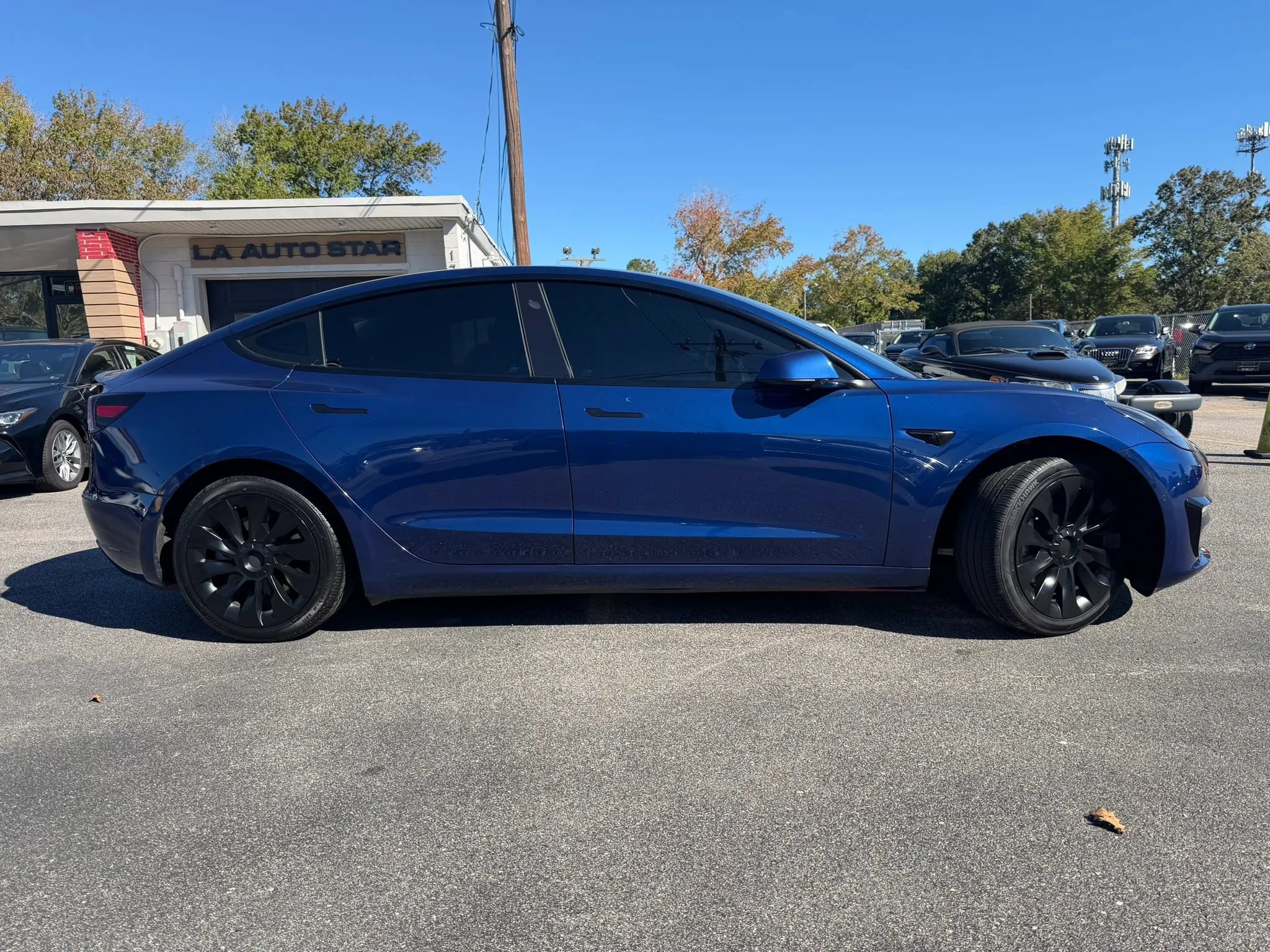 Used 2021 Tesla Model 3 Standard Range Plus RWD image 2