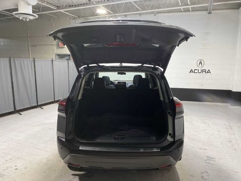 Used 2021 Nissan Rogue SV w/ Premium Package image 19