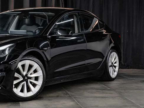 Used 2022 Tesla Model 3 image 7