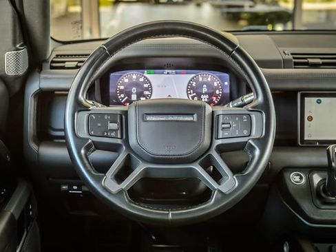 Used 2020 Land Rover Defender 110 X AWD/4WD image 33