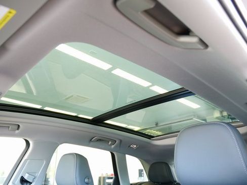 New 2025 Audi Q5 Premium Plus image 32