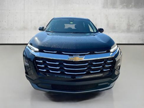 New 2026 Chevrolet Equinox LT image 2