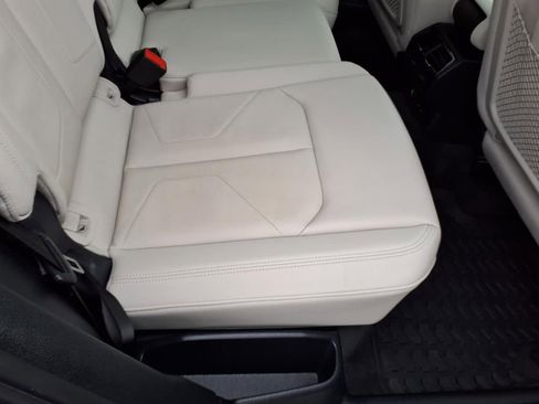 Used 2021 Audi Q3 2.0T Premium image 21