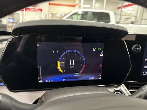 Used 2024 Chevrolet Trax LT w/ Driver Confidence Package image 16